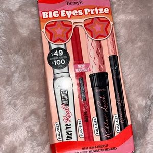 Benefit cosmetics lash set